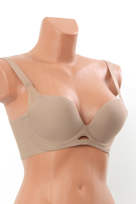 Бюстгальтер в рубчик на широких бретелях (Чашка С)